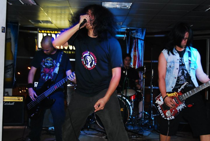 TOW at Headstock Bar